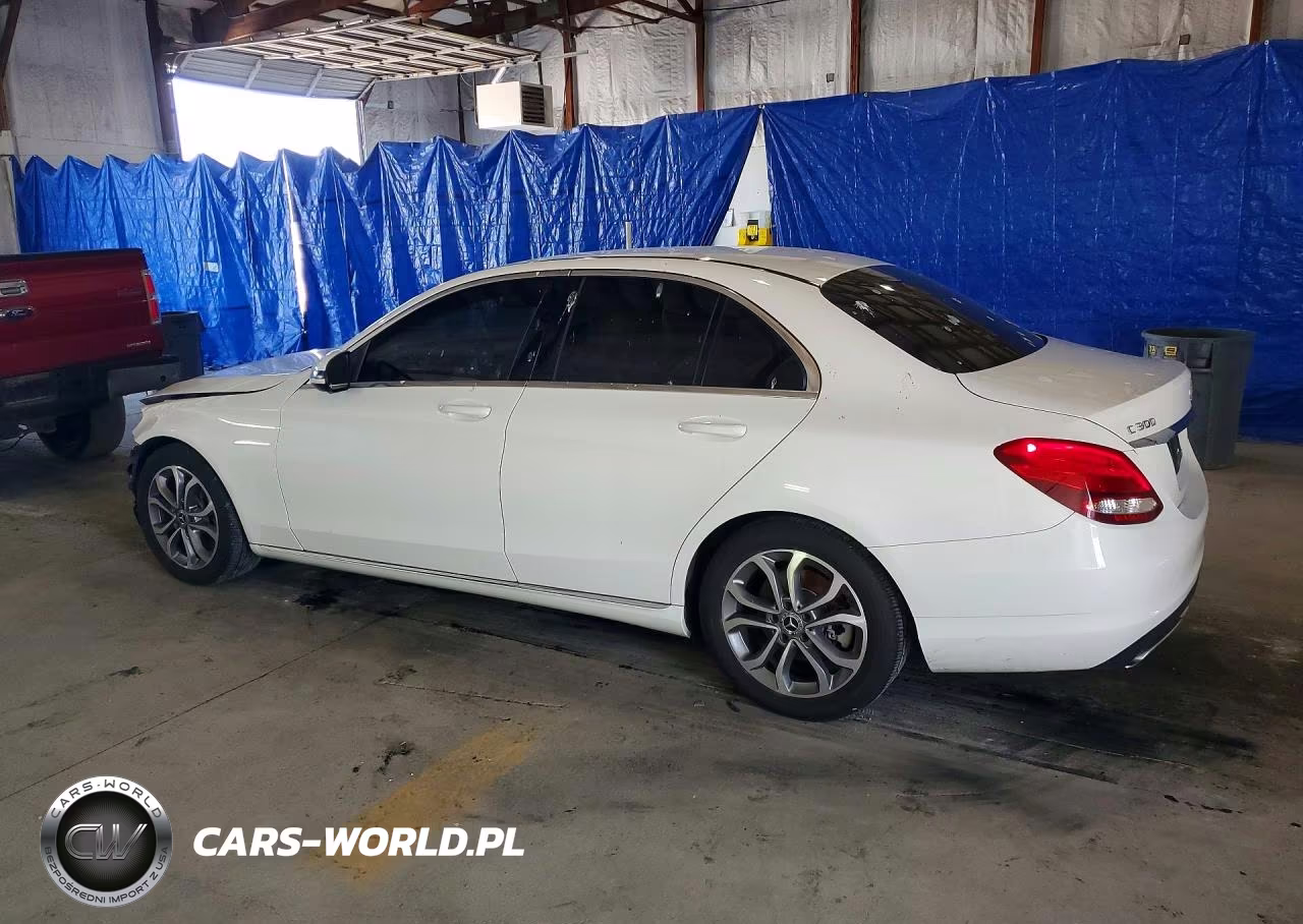 2017 Mercedes-Benz C 300 VIN:55SWF4JB0HU222386 - 2
