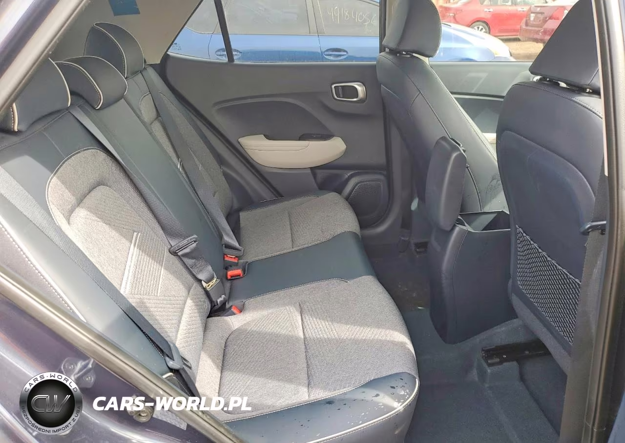 2023 Hyundai Venue Limited VIN:KMHRC8A31PU249699 - 10