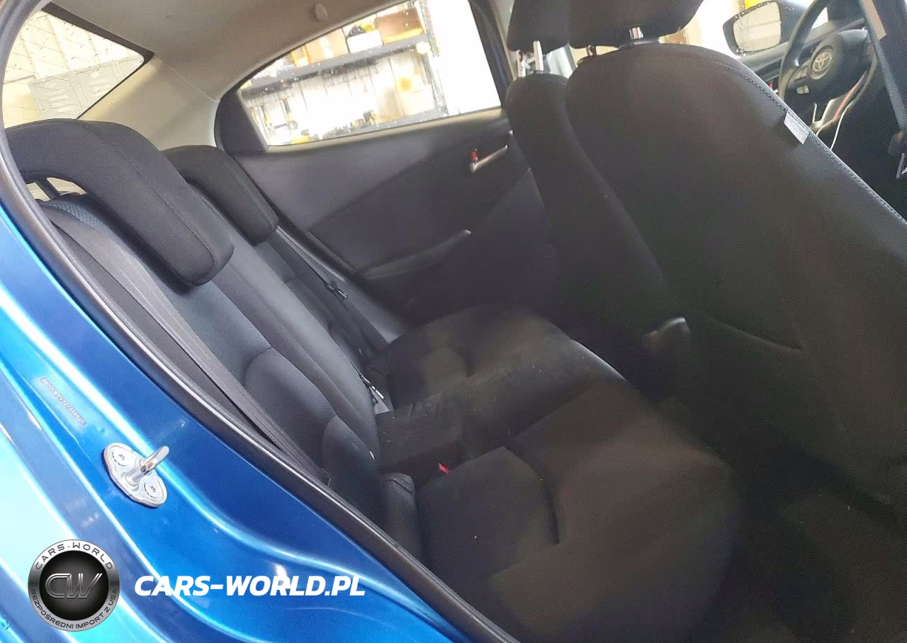 2018 Toyota Yaris Ia Base VIN:3MYDLBYV7JY329825 - 10