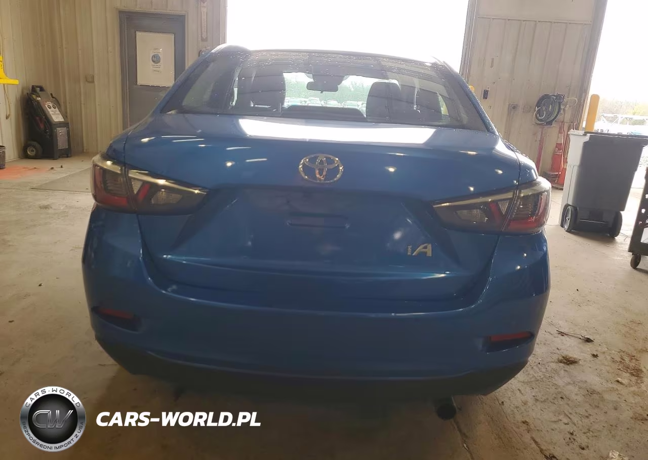 2018 Toyota Yaris Ia Base VIN:3MYDLBYV7JY329825 - 6
