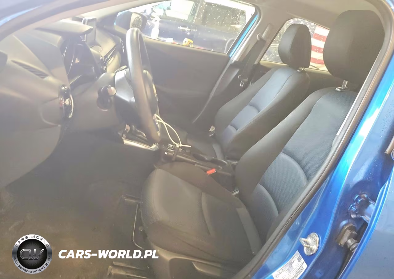 2018 Toyota Yaris Ia Base VIN:3MYDLBYV7JY329825 - 7