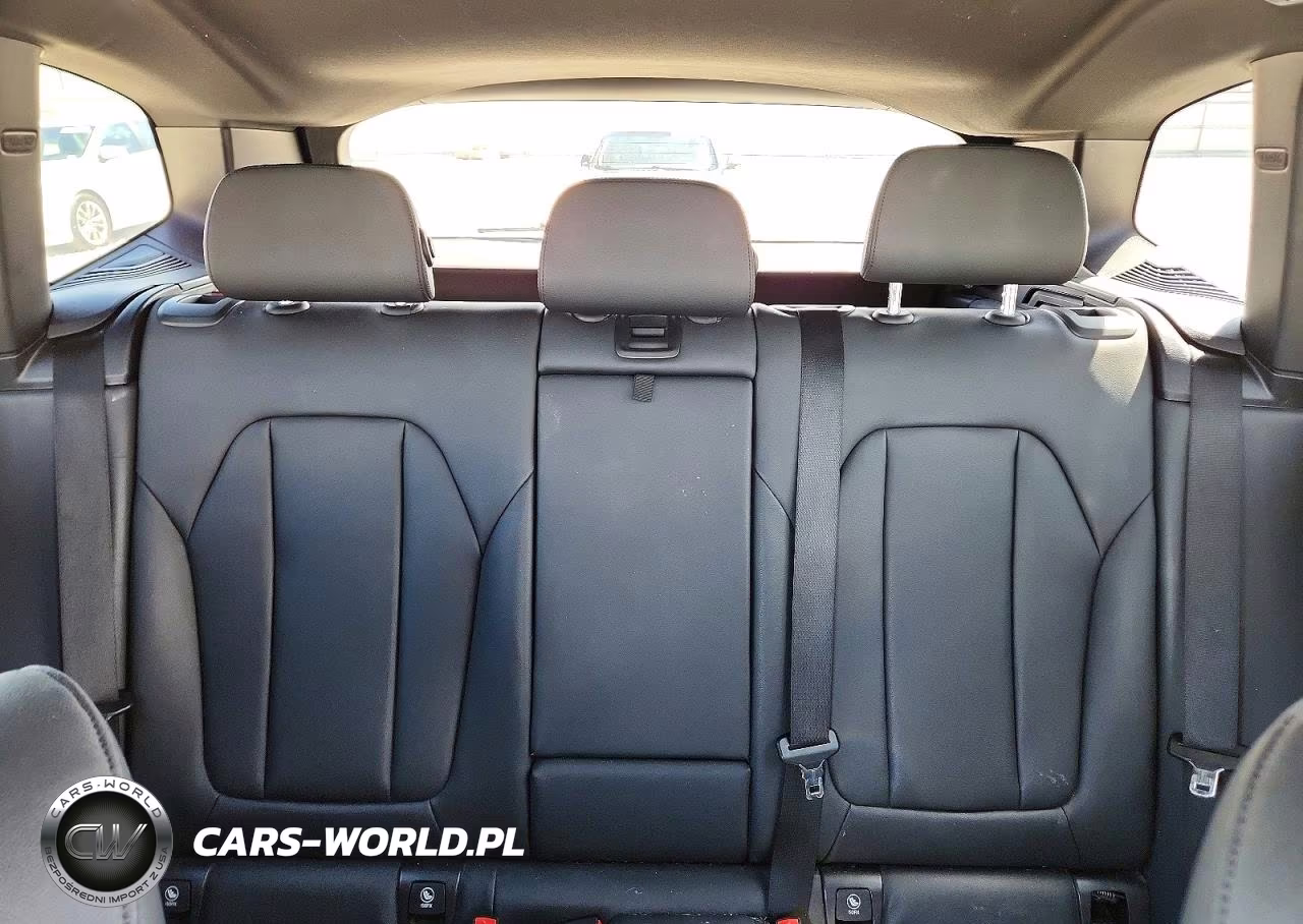 2019 BMW X3 Sdrive30I VIN:5UXTR7C58KLF28908 - 10