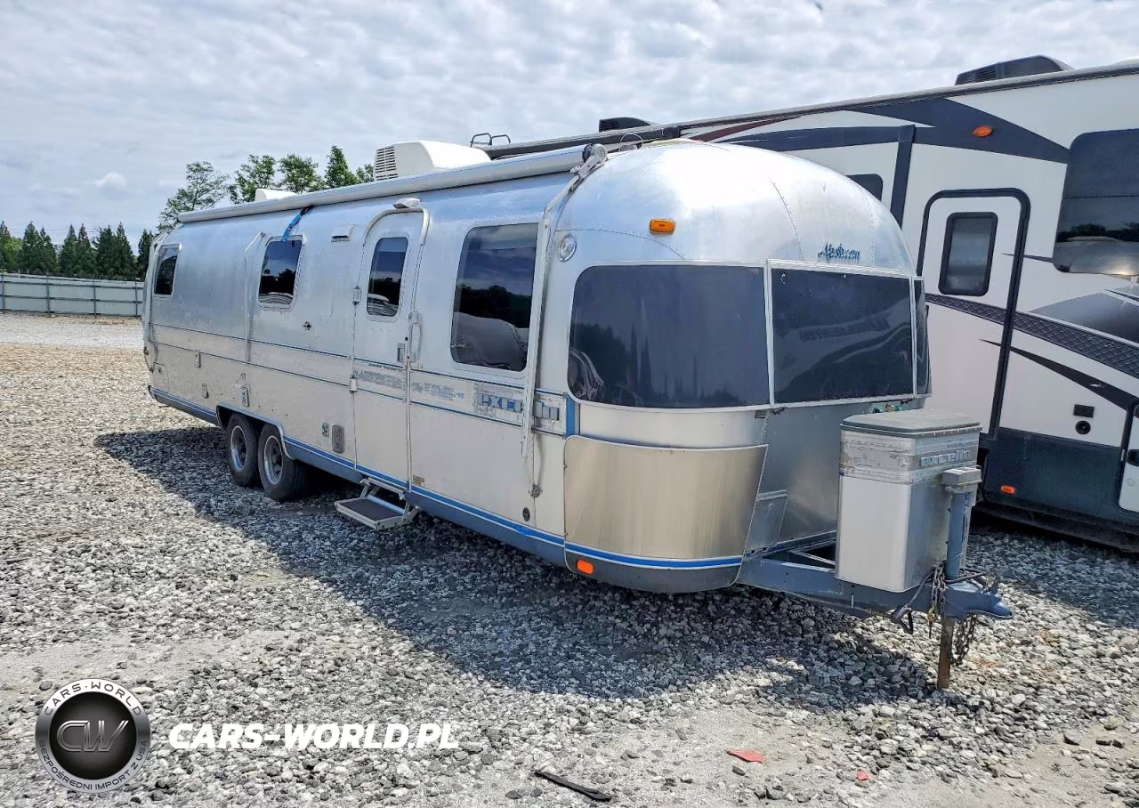1989 Airstream Excella