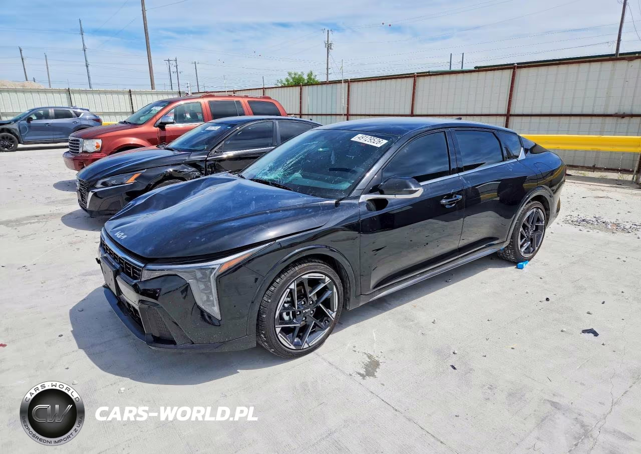 2025 Kia K4 Gt-Line