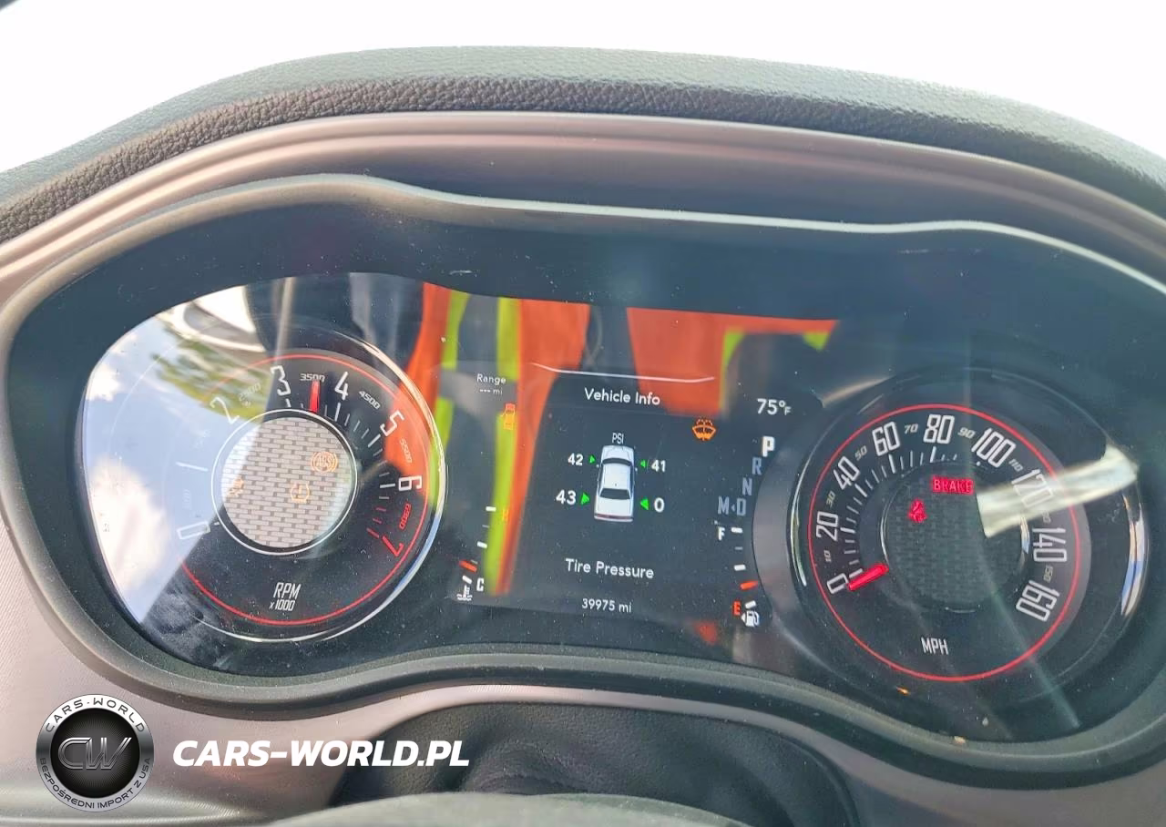 2023 Dodge Challenger Gt VIN:2C3CDZJGXPH549605 - 9
