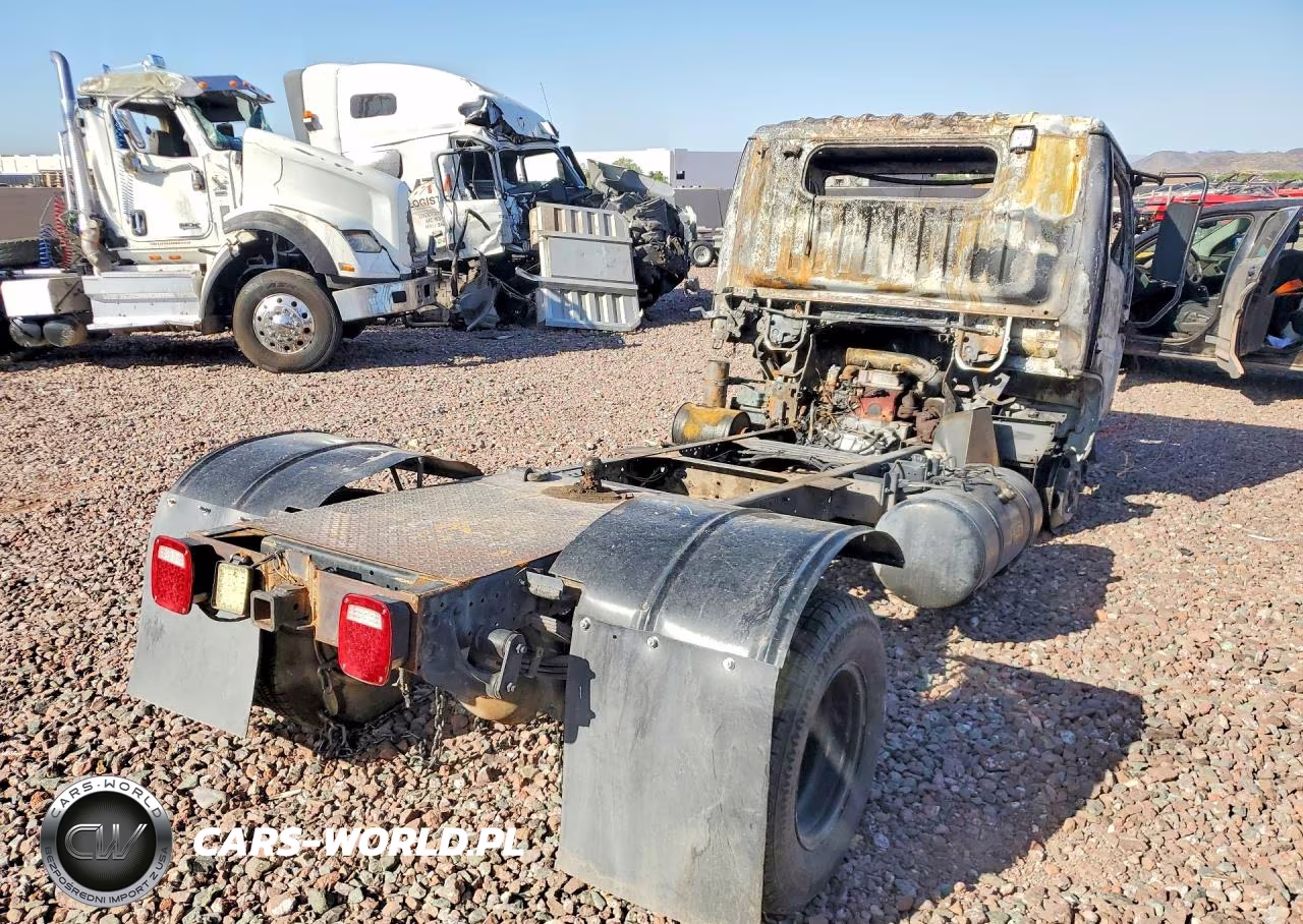 2006 Nissan Diesel Ud1300 VIN:JNAUX51J16A401113 - 3