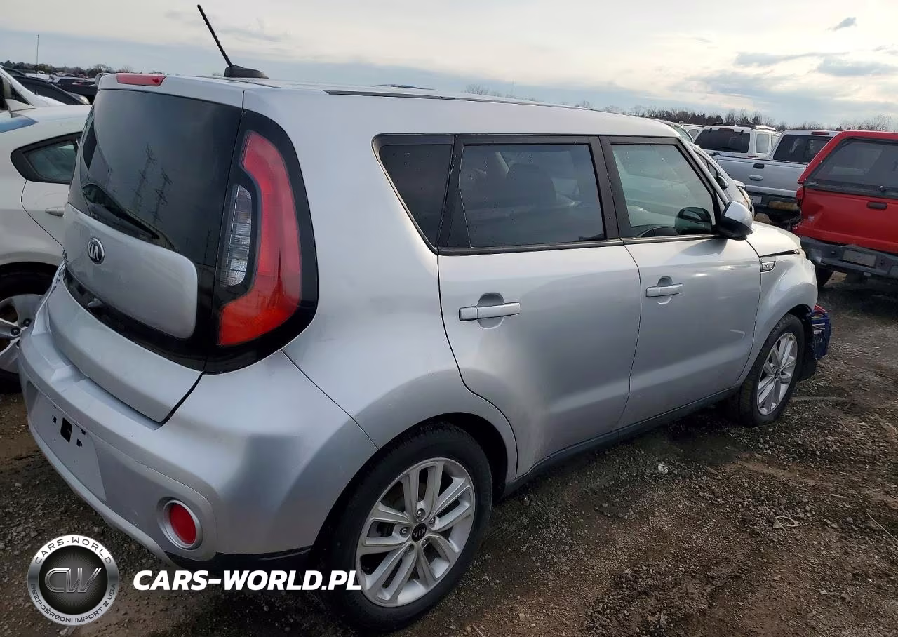 2018 Kia Soul + VIN:KNDJP3A58J7509516 - 3