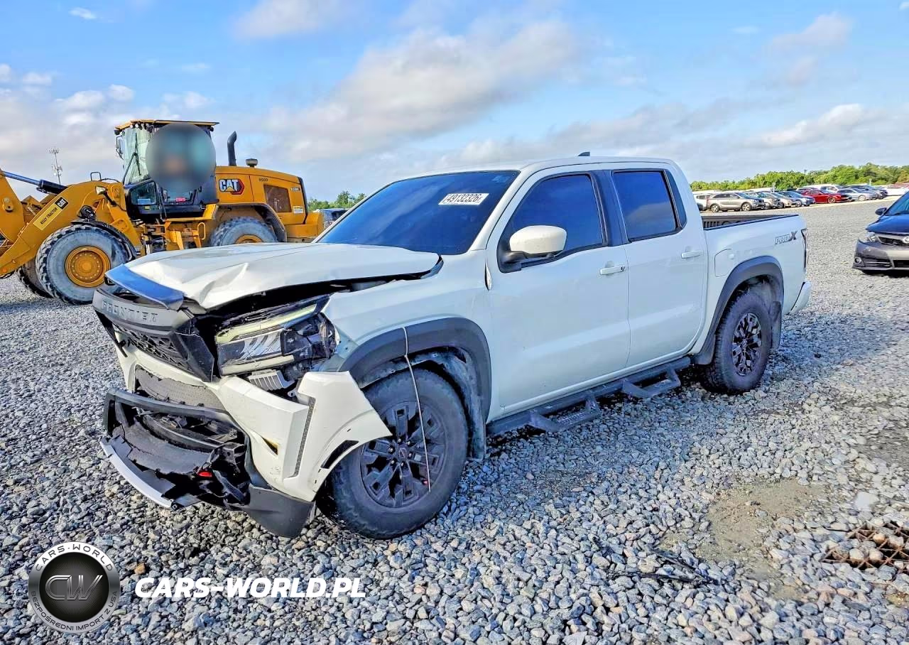 2022 Nissan Frontier Pro-X