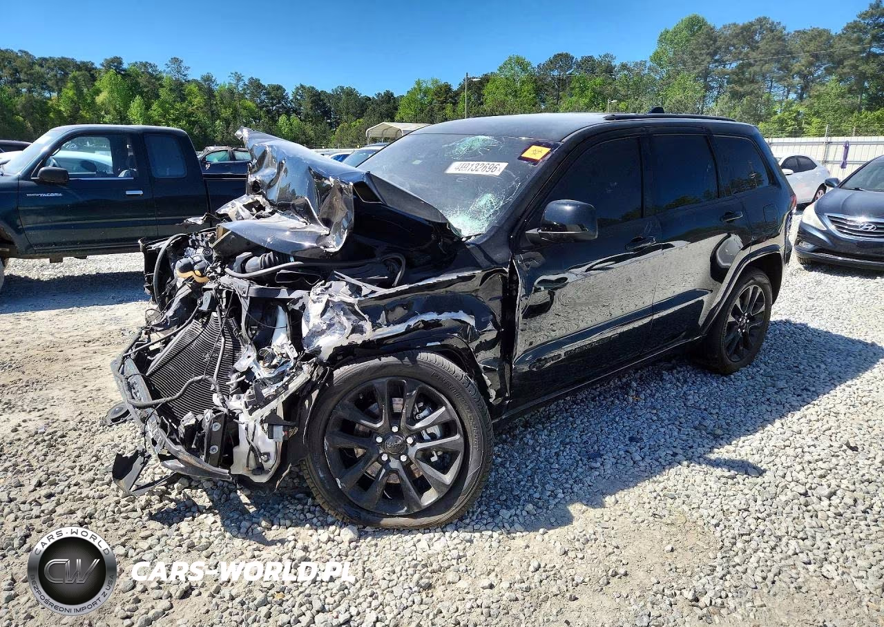2022 Jeep Grand Cherokee Laredo E