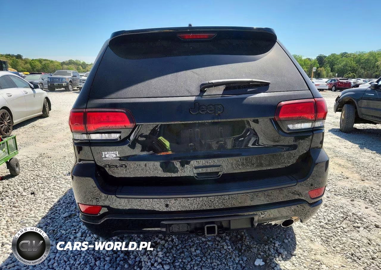 2022 Jeep Grand Cherokee Laredo E VIN:1C4RJFAG6NC142636 - 6