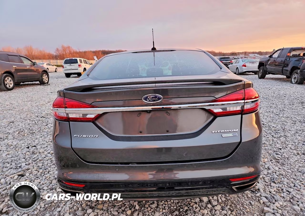 2017 Ford Fusion Titanium VIN:3FA6P0D9XHR310690 - 6