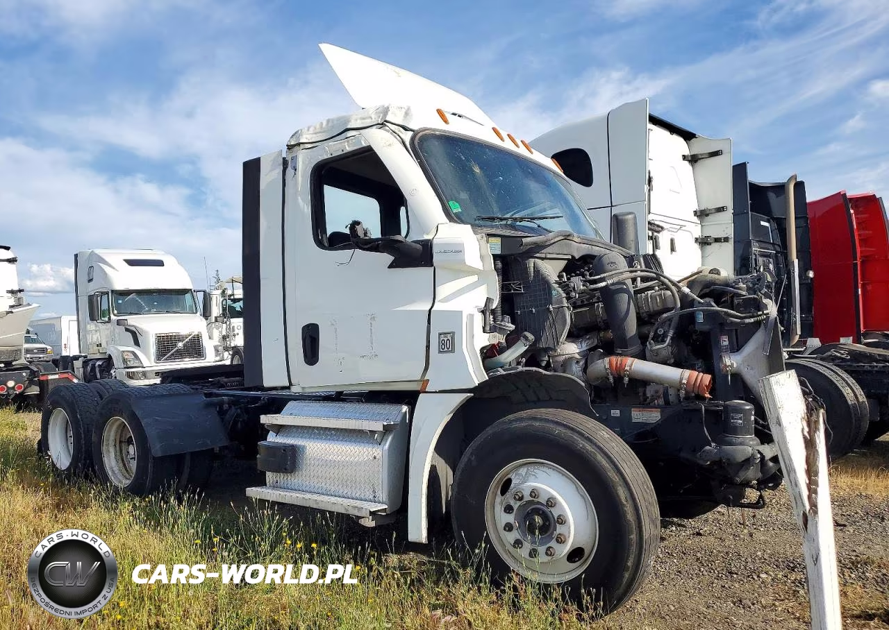 2021 Freightliner Cascadia 126 Semi Truck