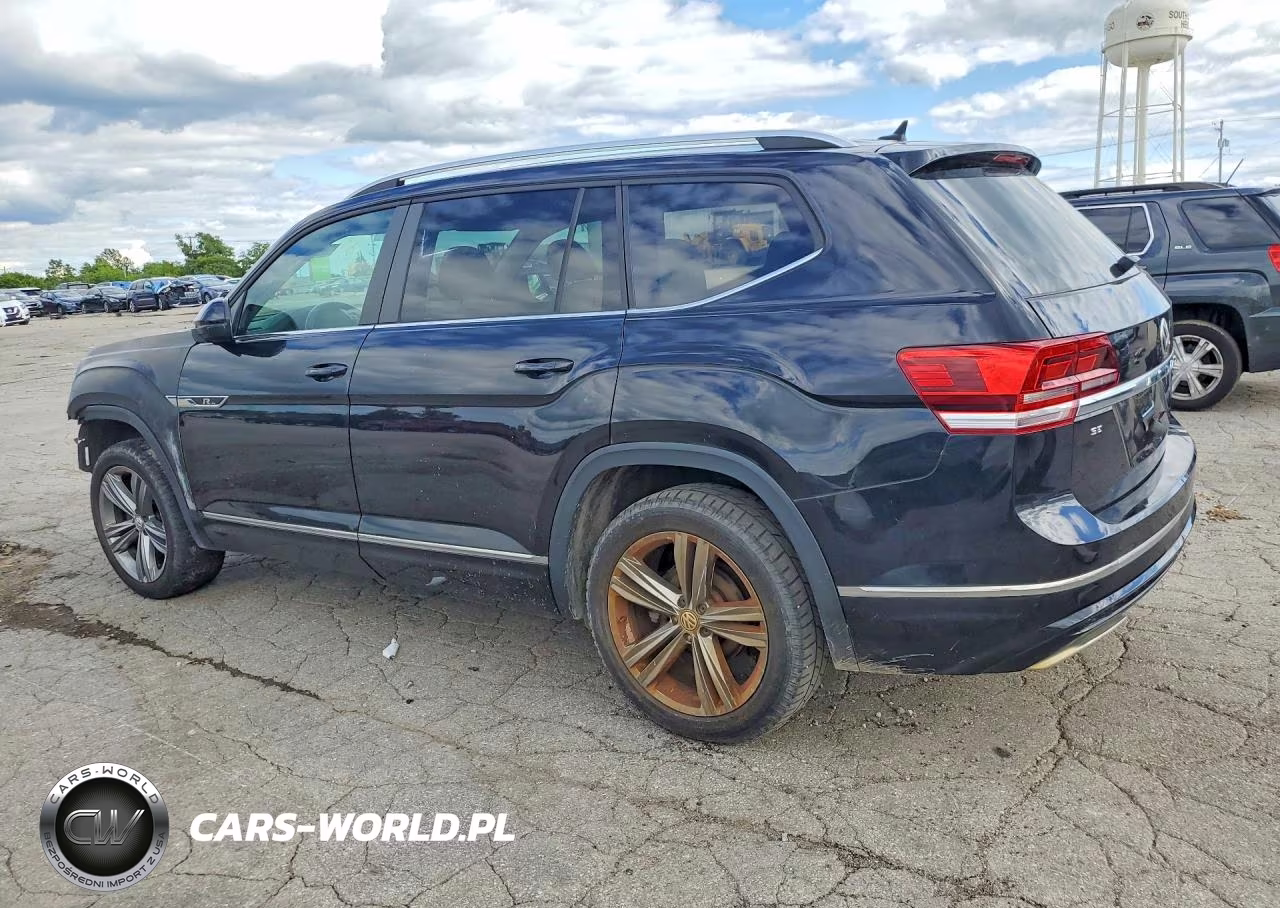 2018 Volkswagen Atlas Se VIN:1V2PR2CA5JC518740 - 2