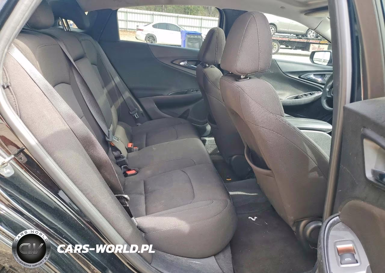 2019 Chevrolet Malibu Lt VIN:1G1ZD5ST5KF106890 - 10