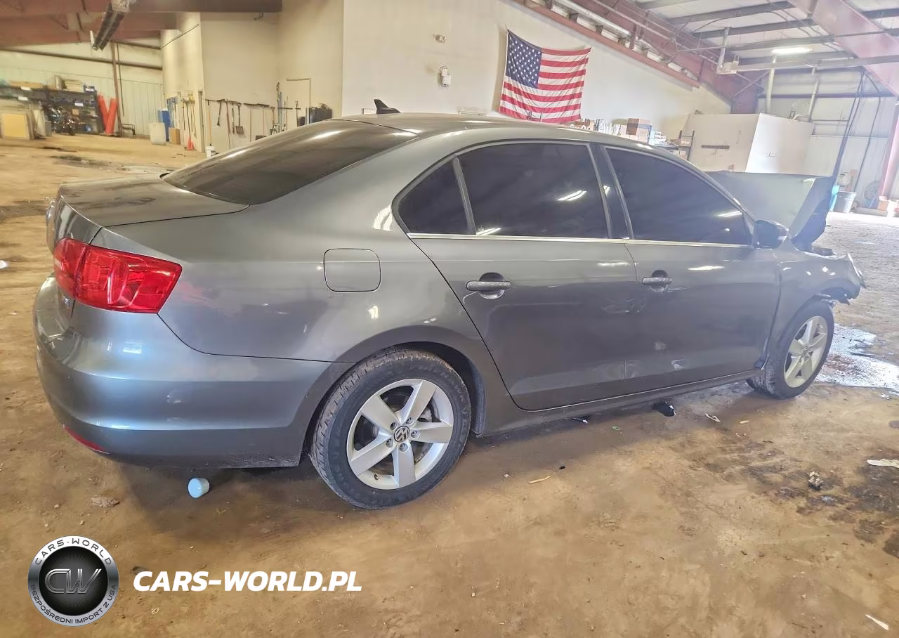 2013 Volkswagen Jetta Tdi VIN:3VW3L7AJ4DM444664 - 3