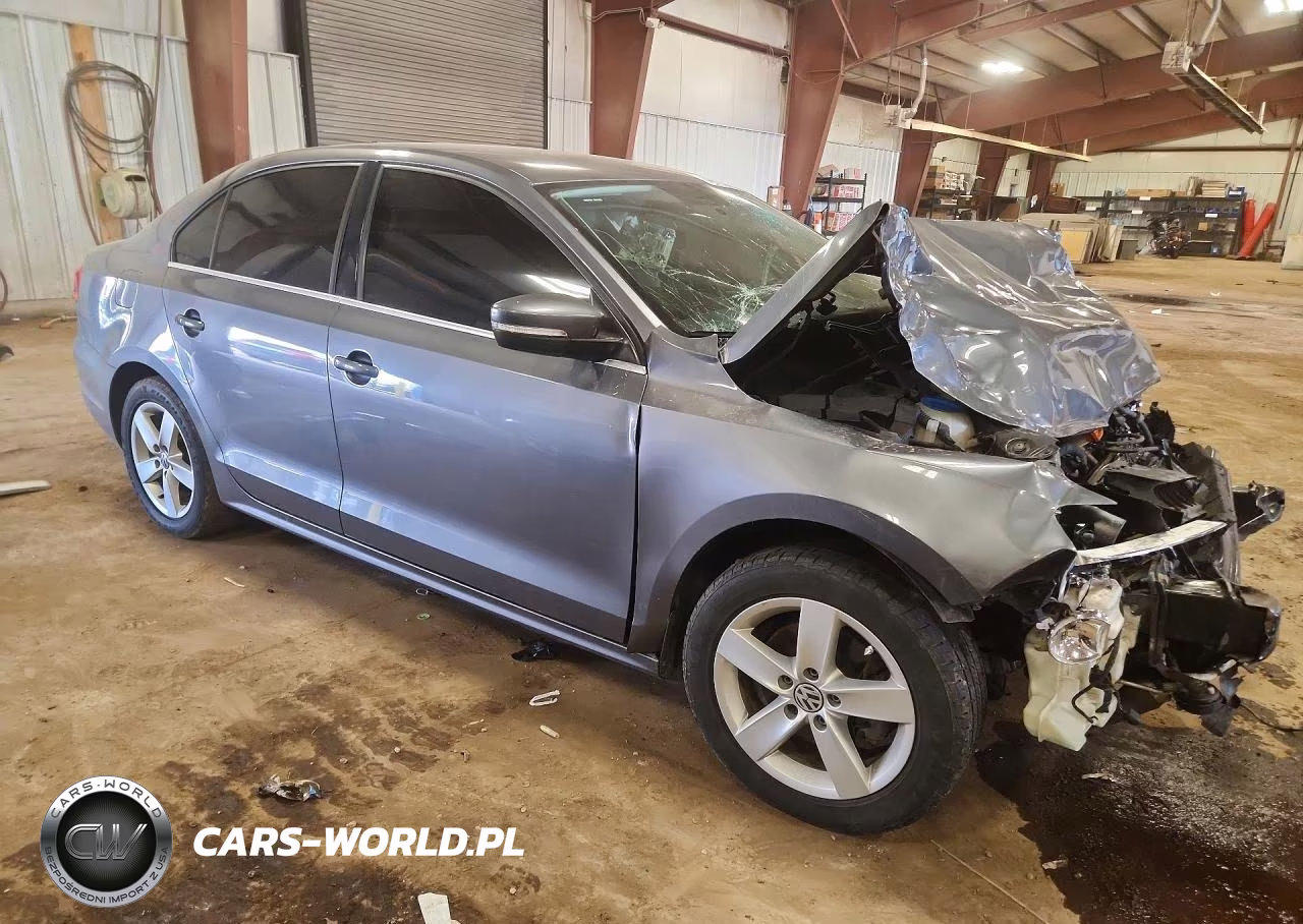 2013 Volkswagen Jetta Tdi VIN:3VW3L7AJ4DM444664 - 4