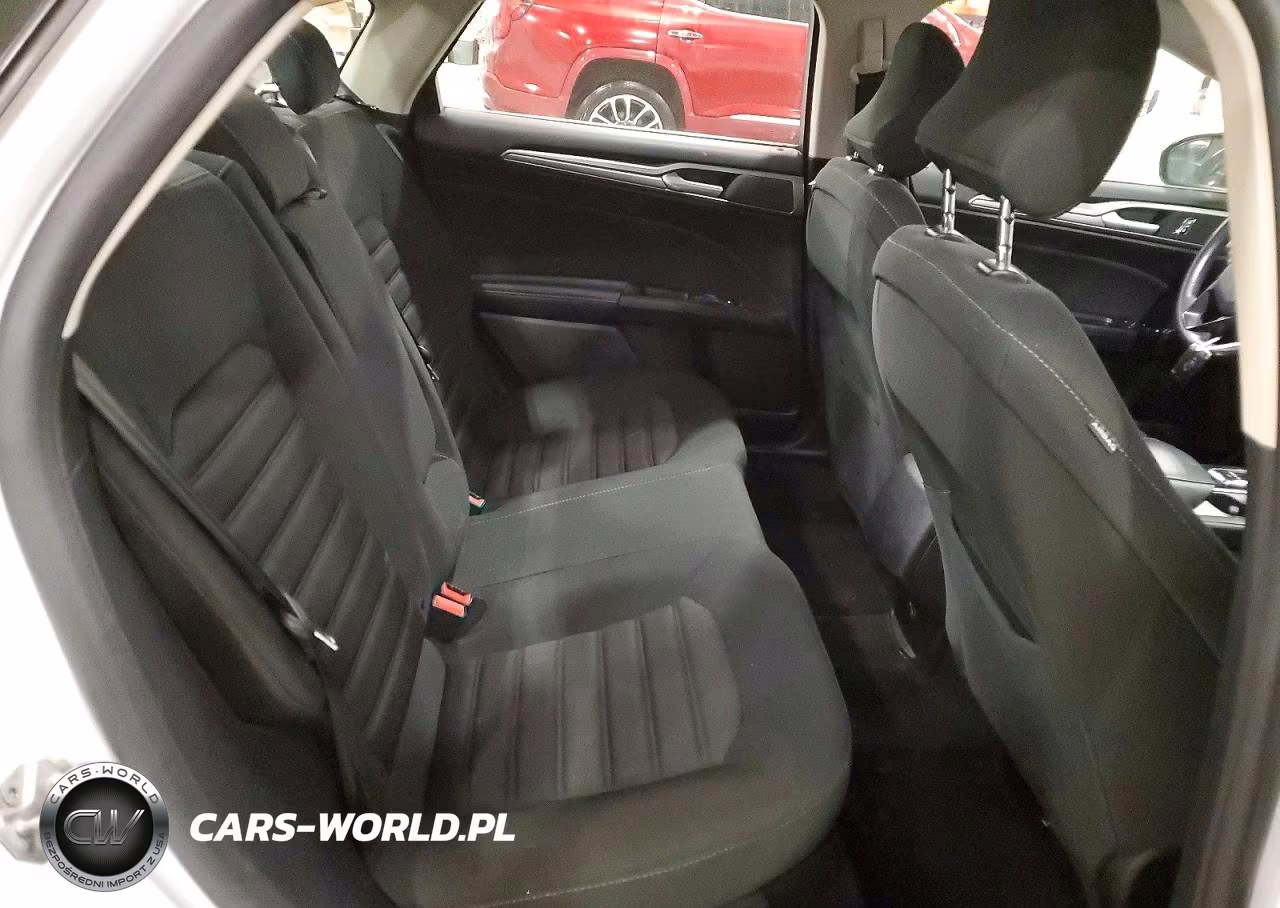 2017 Ford Fusion Se VIN:3FA6P0H76HR413646 - 10