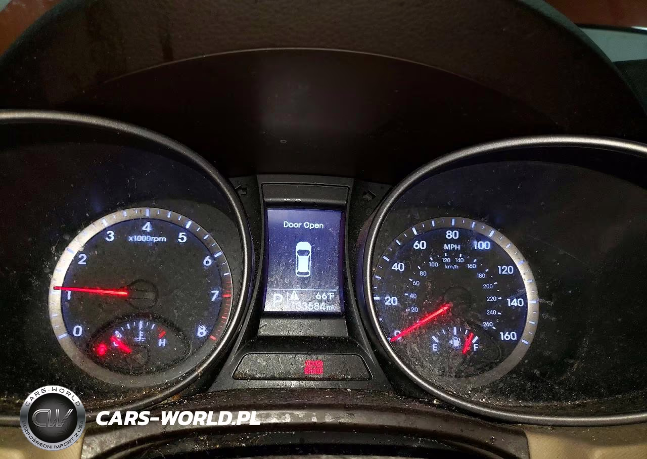 2013 Hyundai Santa Fe Sport 2.4L VIN:5XYZUDLBXDG055832 - 9