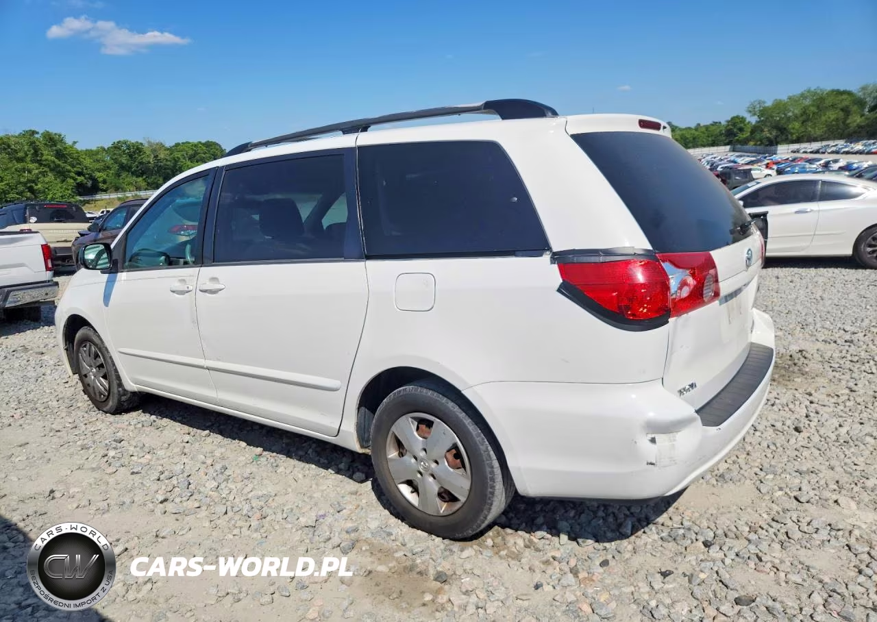 2009 Toyota Sienna Le 8-Passenger VIN:5TDZK23C39S262477 - 2