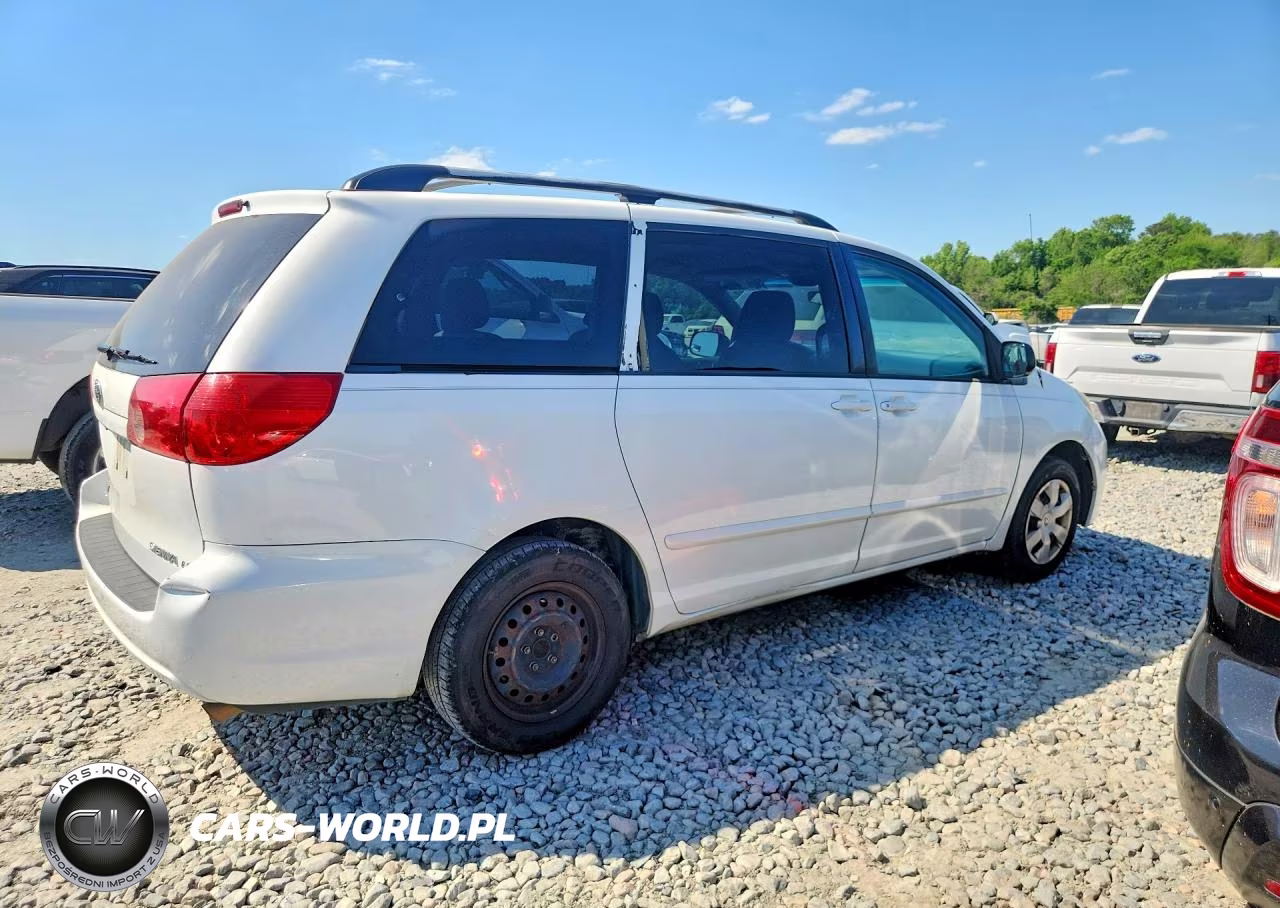 2009 Toyota Sienna Le 8-Passenger VIN:5TDZK23C39S262477 - 3
