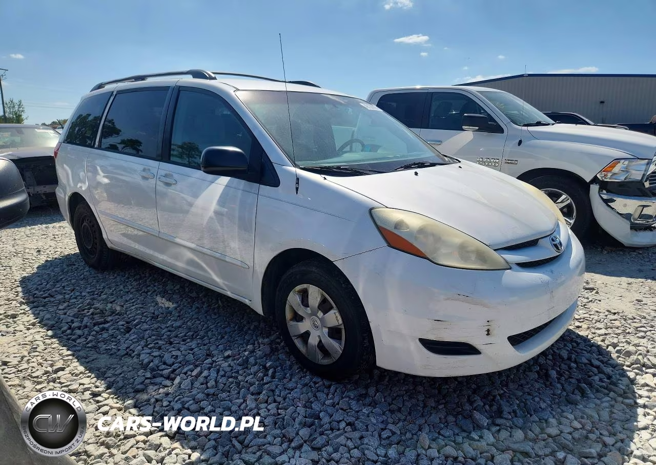 2009 Toyota Sienna Le 8-Passenger VIN:5TDZK23C39S262477 - 4