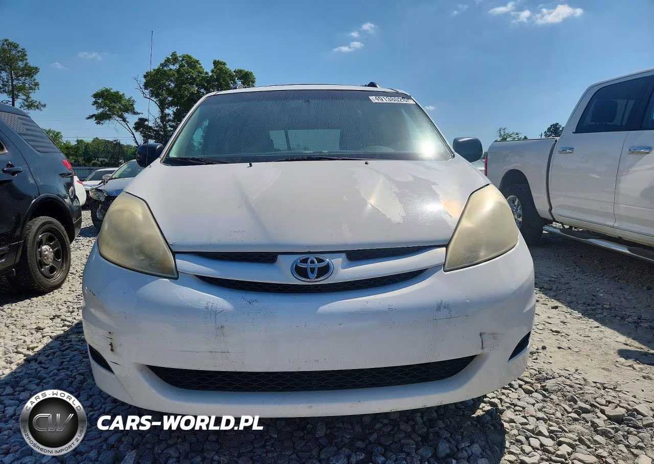 2009 Toyota Sienna Le 8-Passenger VIN:5TDZK23C39S262477 - 5