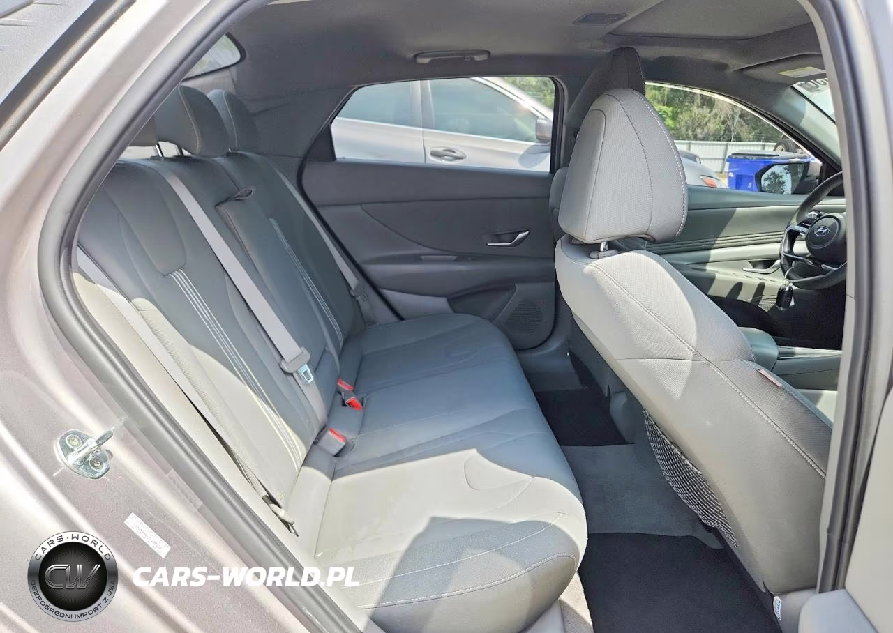 2021 Hyundai Elantra Sel VIN:KMHLN4AGXMU140312 - 10
