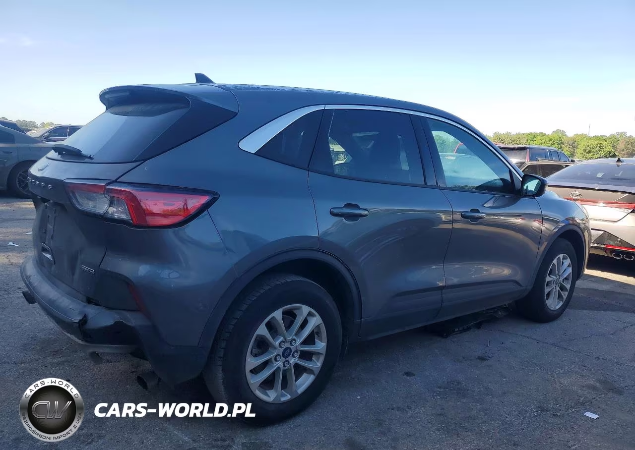 2021 Ford Escape Se VIN:1FMCU9BZ2MUA60132 - 3