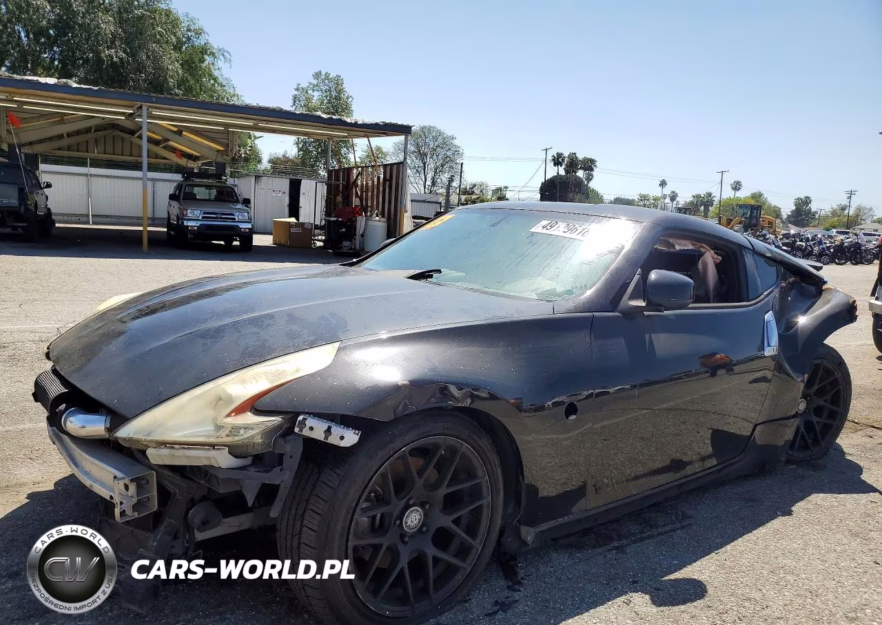 2017 Nissan 370Z Base
