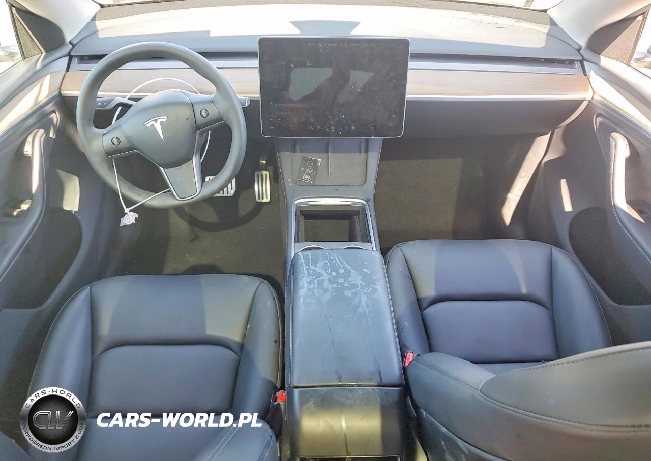 2024 Tesla Model Y VIN:7SAYGDEF2RA267898 - 8
