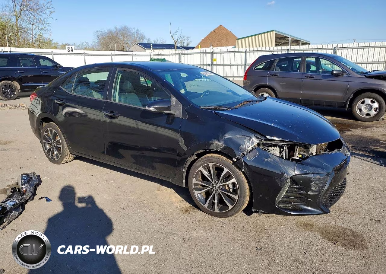 2017 Toyota Corolla Se VIN:2T1BURHE8HC939464 - 4