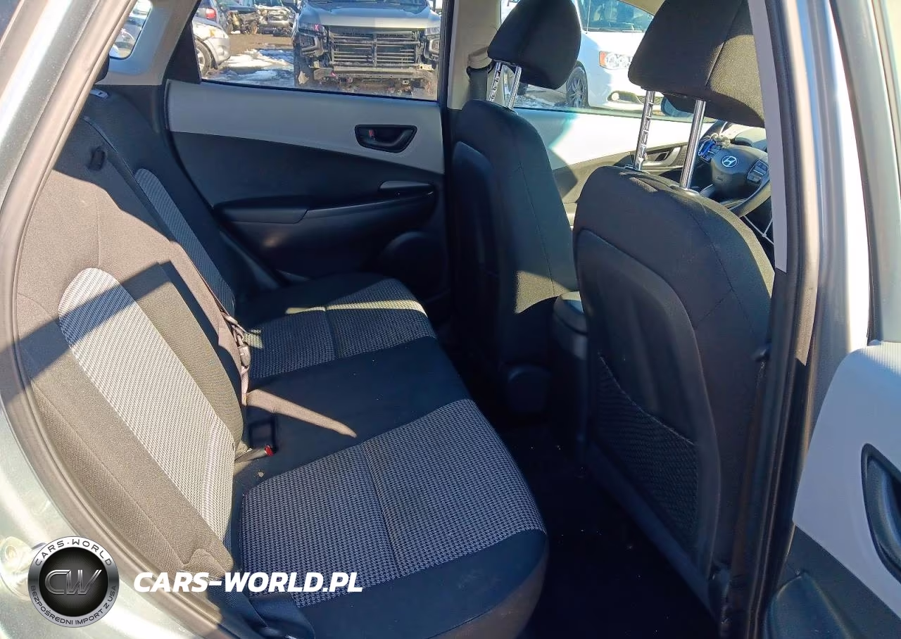 2020 Hyundai Kona Se VIN:KM8K1CAA5LU442084 - 10