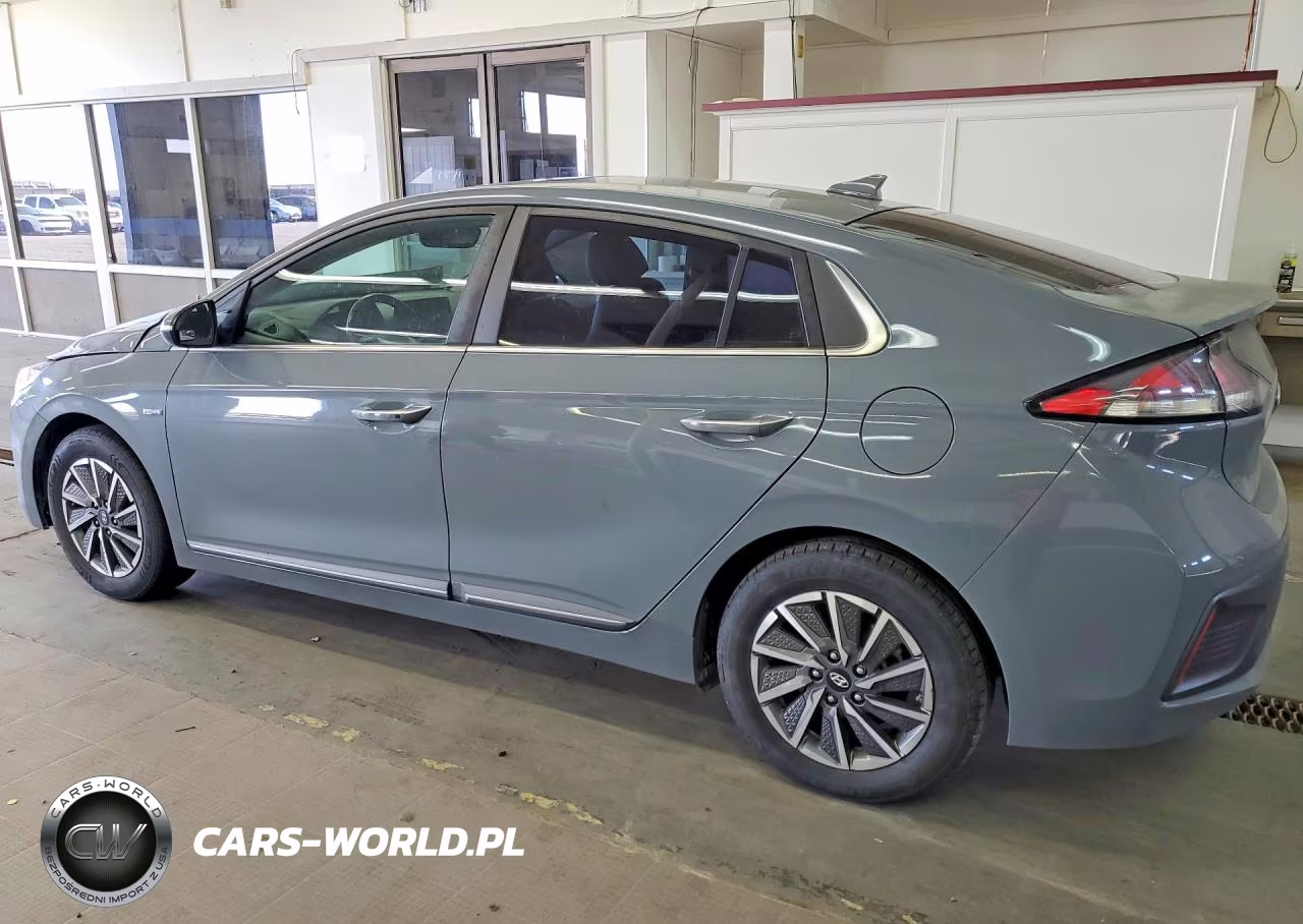2020 Hyundai Ioniq Electric Limited VIN:KMHC85LJXLU063364 - 2