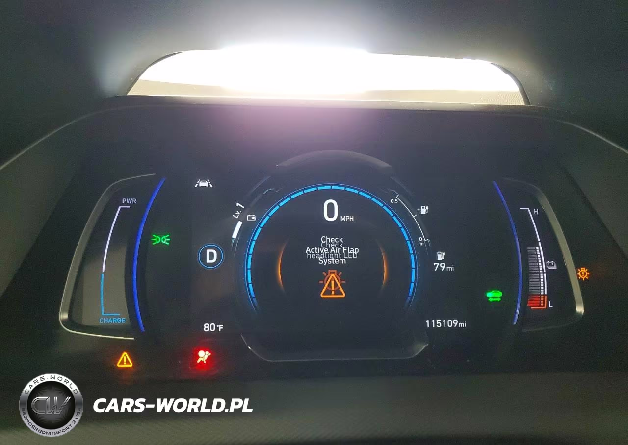 2020 Hyundai Ioniq Electric Limited VIN:KMHC85LJXLU063364 - 9