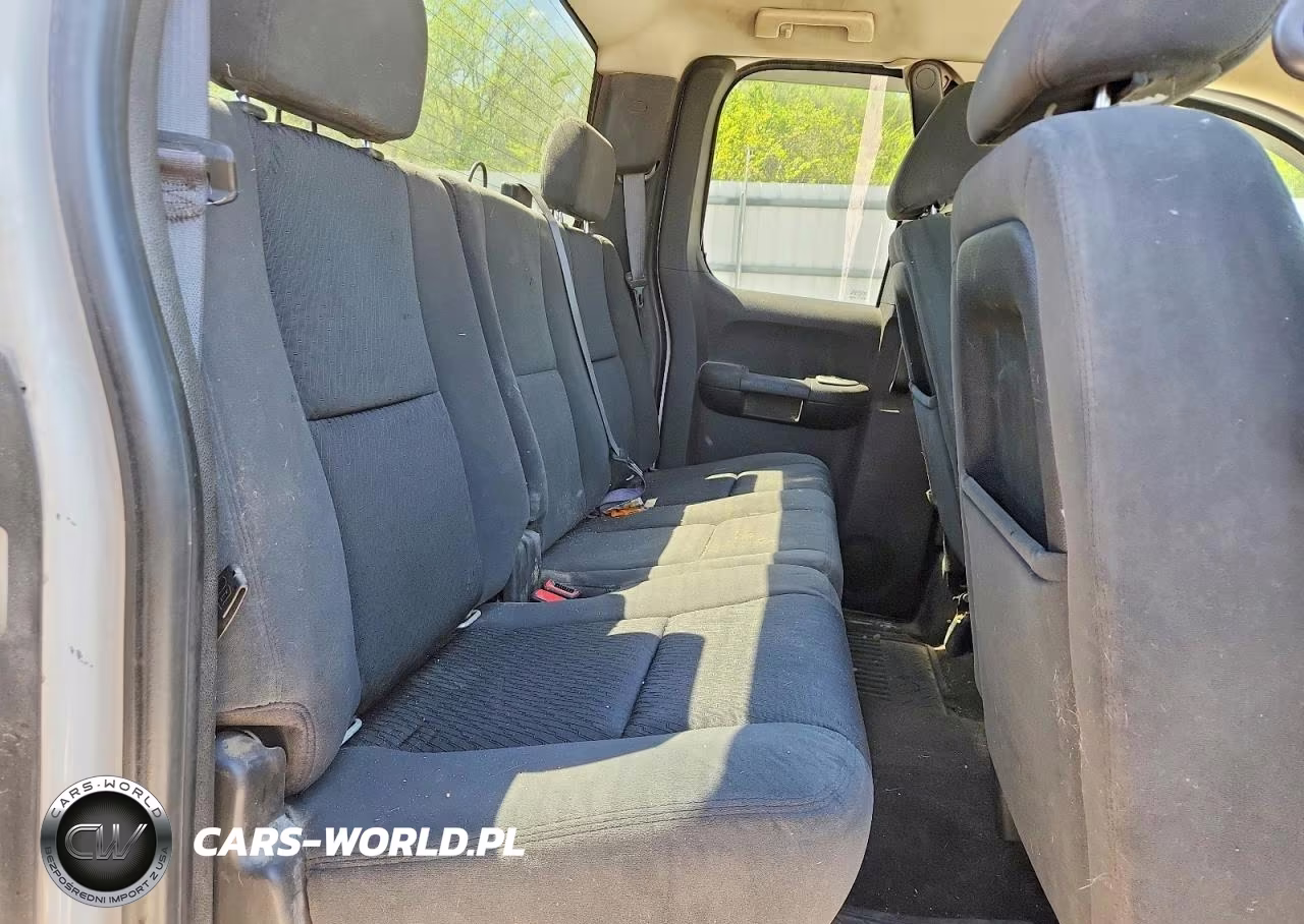 2008 Chevrolet Silverado C2500 Heavy Duty VIN:1GCHC29678E122480 - 10