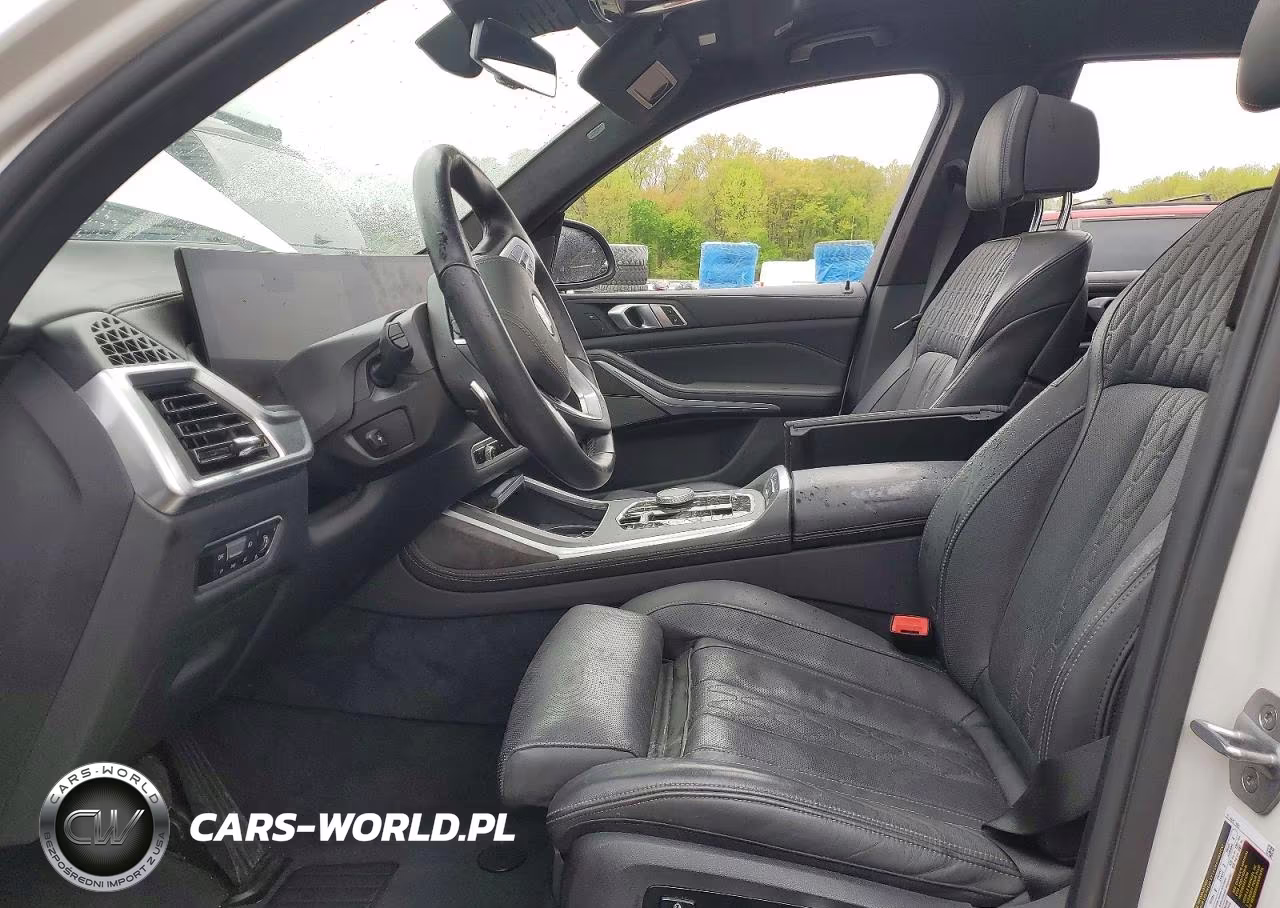 2023 BMW X7 xDrive40I VIN:5UX23EM06P9R58099 - 7