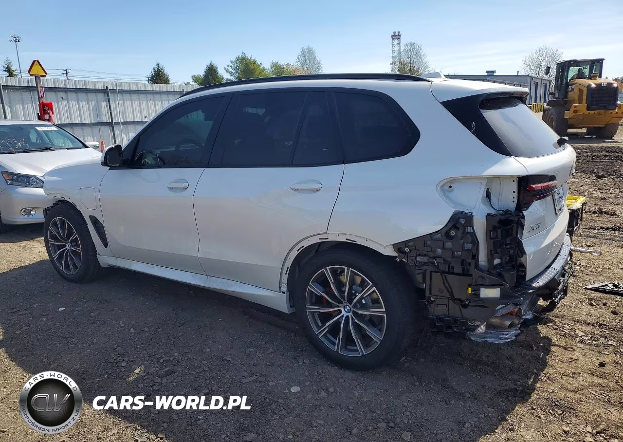 2026 BMW X5 xDrive50E VIN:5UX43EU04T9368325 - 2