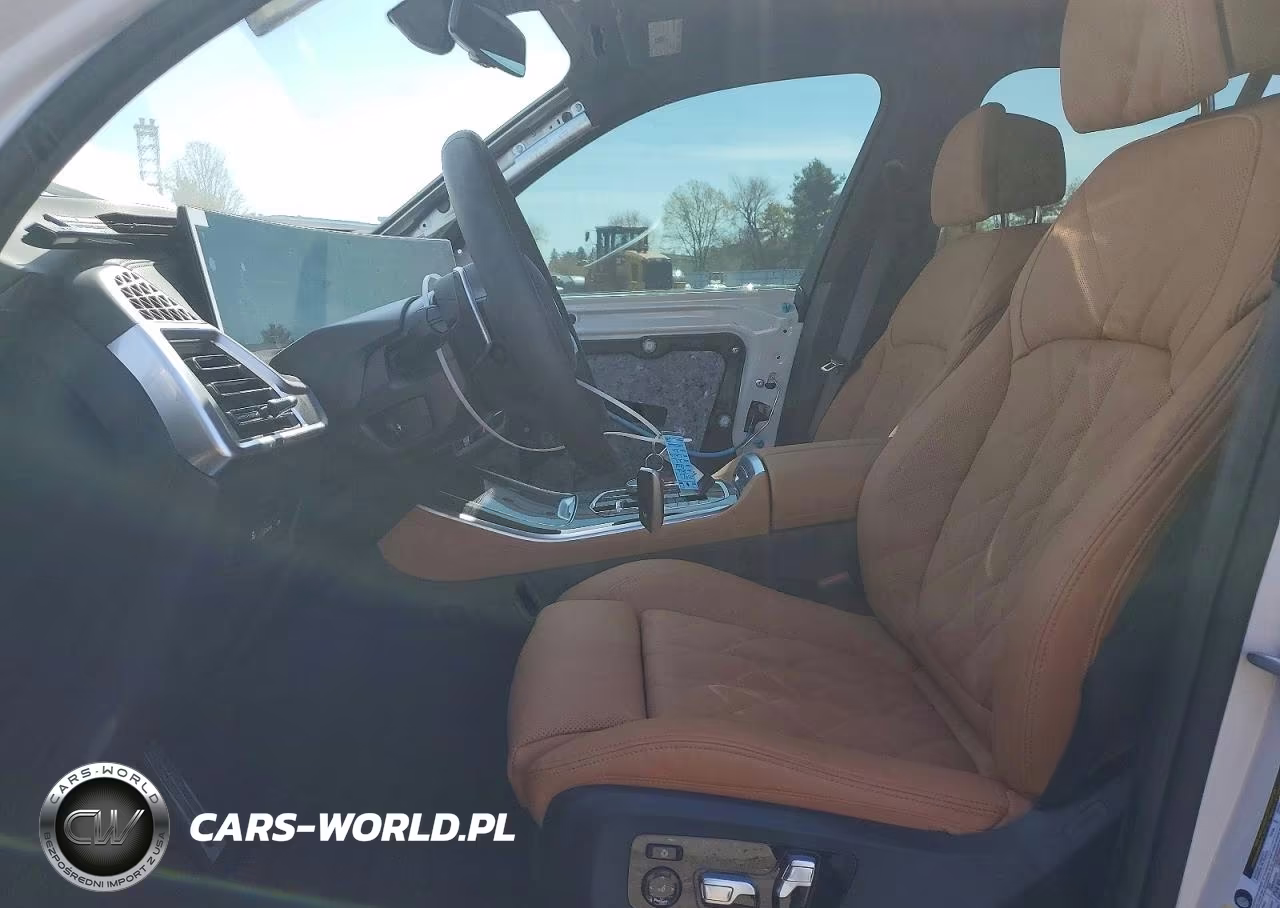 2026 BMW X5 xDrive50E VIN:5UX43EU04T9368325 - 7