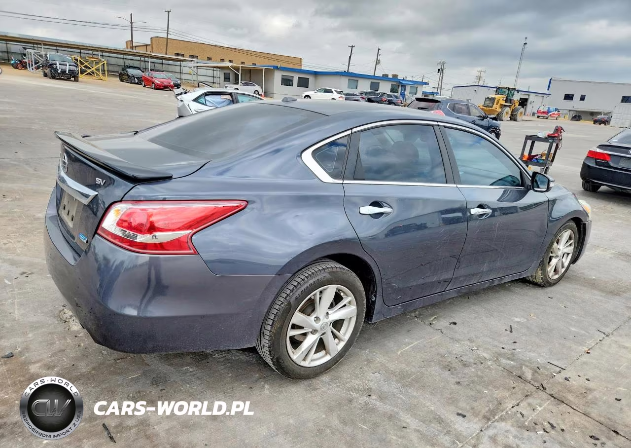 2013 Nissan Altima 2.5 VIN:1N4AL3AP3DN417927 - 3