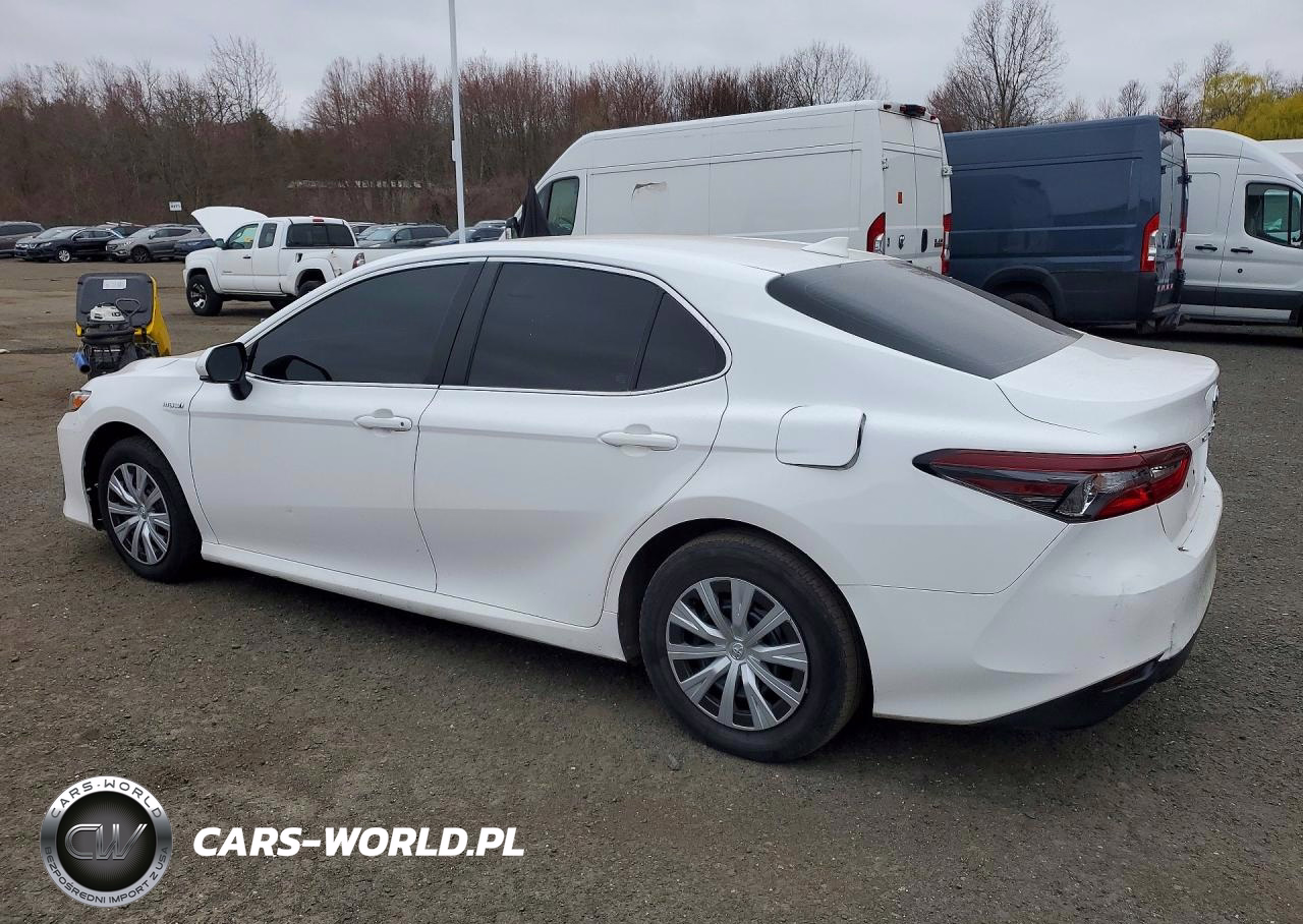 2021 Toyota Camry Hybrid Le VIN:4T1C31AKXMU556286 - 2