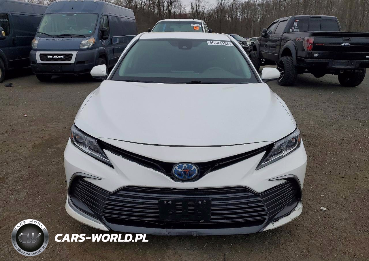 2021 Toyota Camry Hybrid Le VIN:4T1C31AKXMU556286 - 5