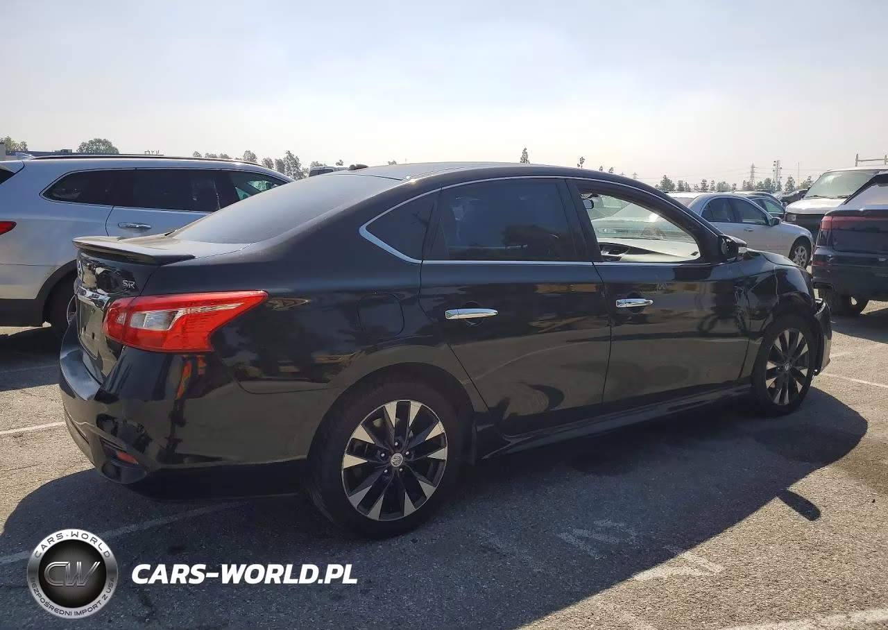 2018 Nissan Sentra Sr VIN:3N1AB7AP6JY288166 - 3