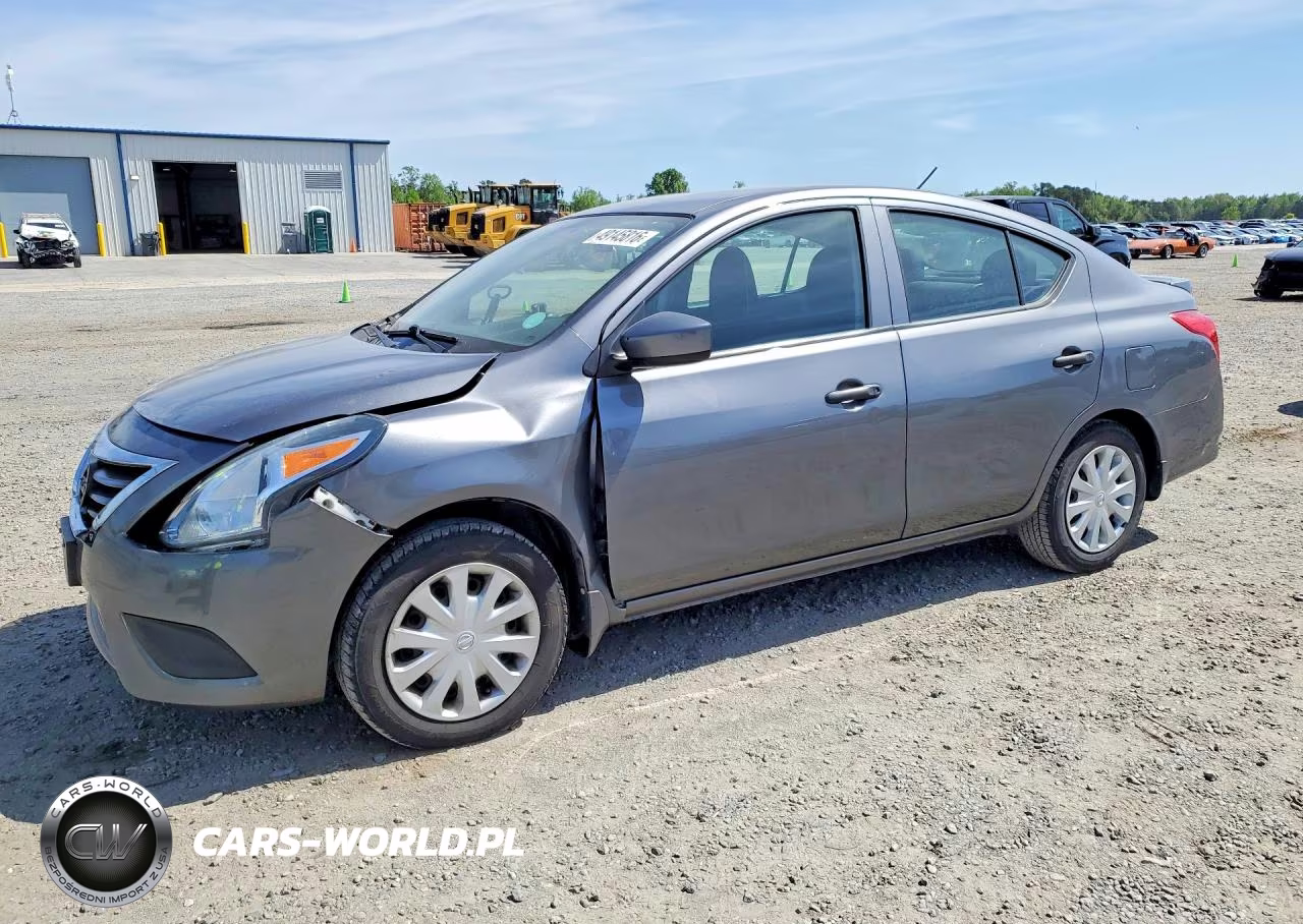 2017 Nissan Versa 1.6 S Plus
