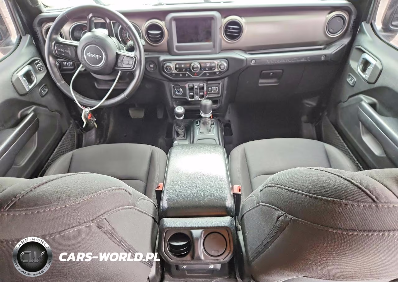 2020 Jeep Wrangler Unlimited Sport VIN:1C4HJXDNXLW300743 - 8