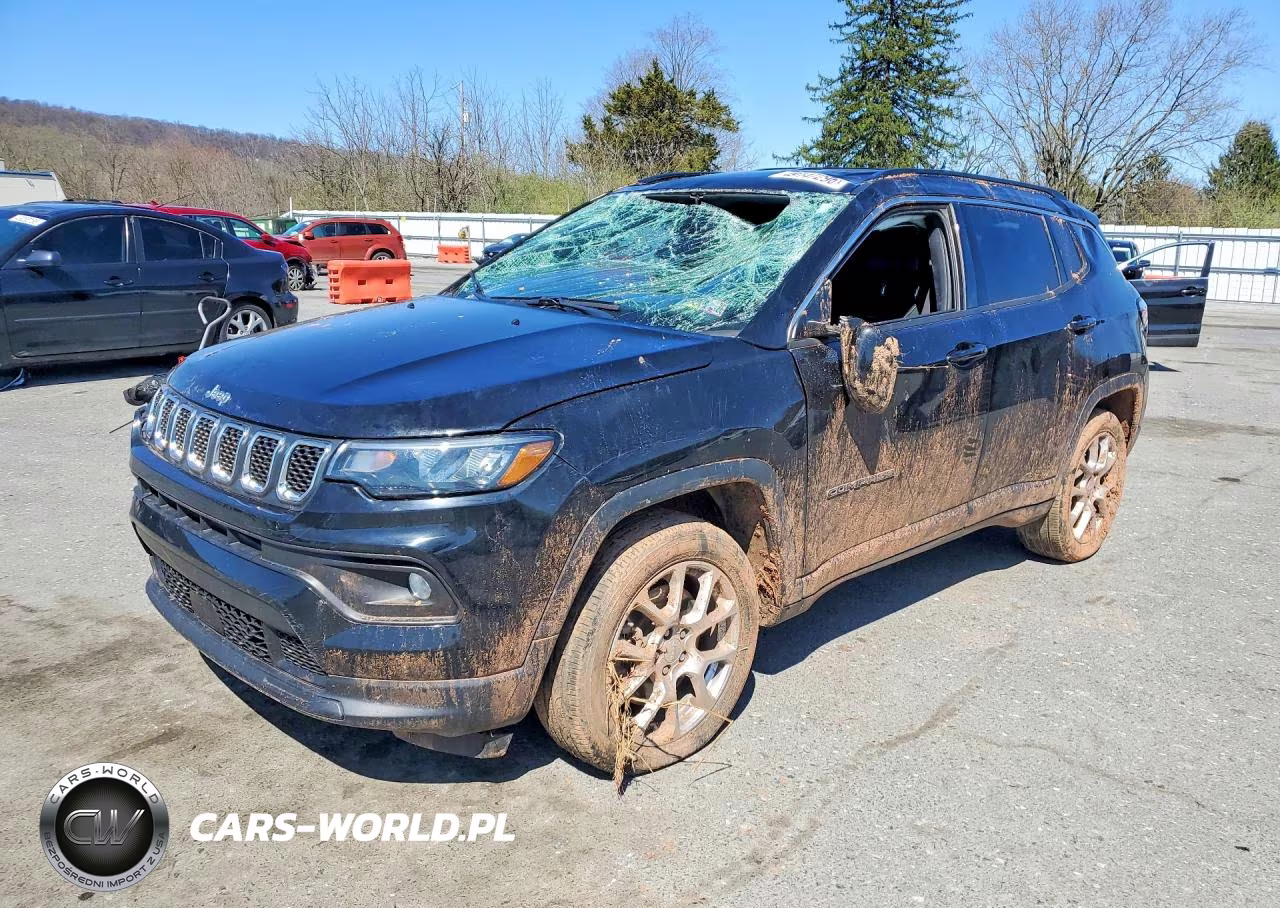 2023 Jeep Compass Latitude Lux