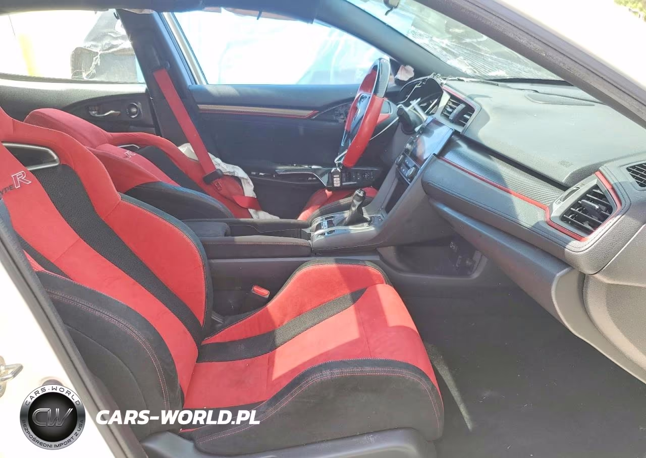 2019 Honda Civic Type-R Touring VIN:SHHFK8G72KU204274 - 7