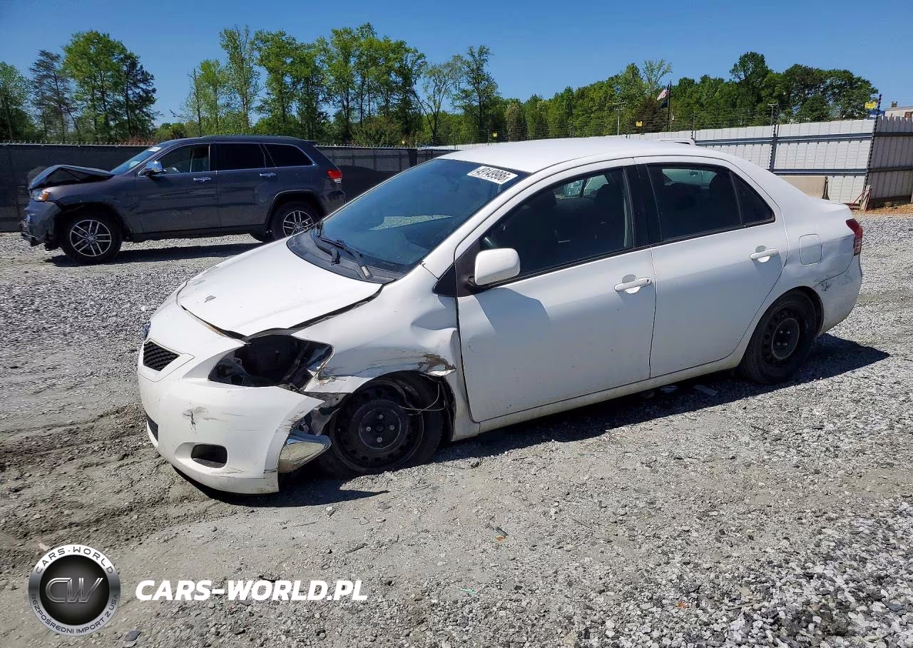 2011 Toyota Yaris Base