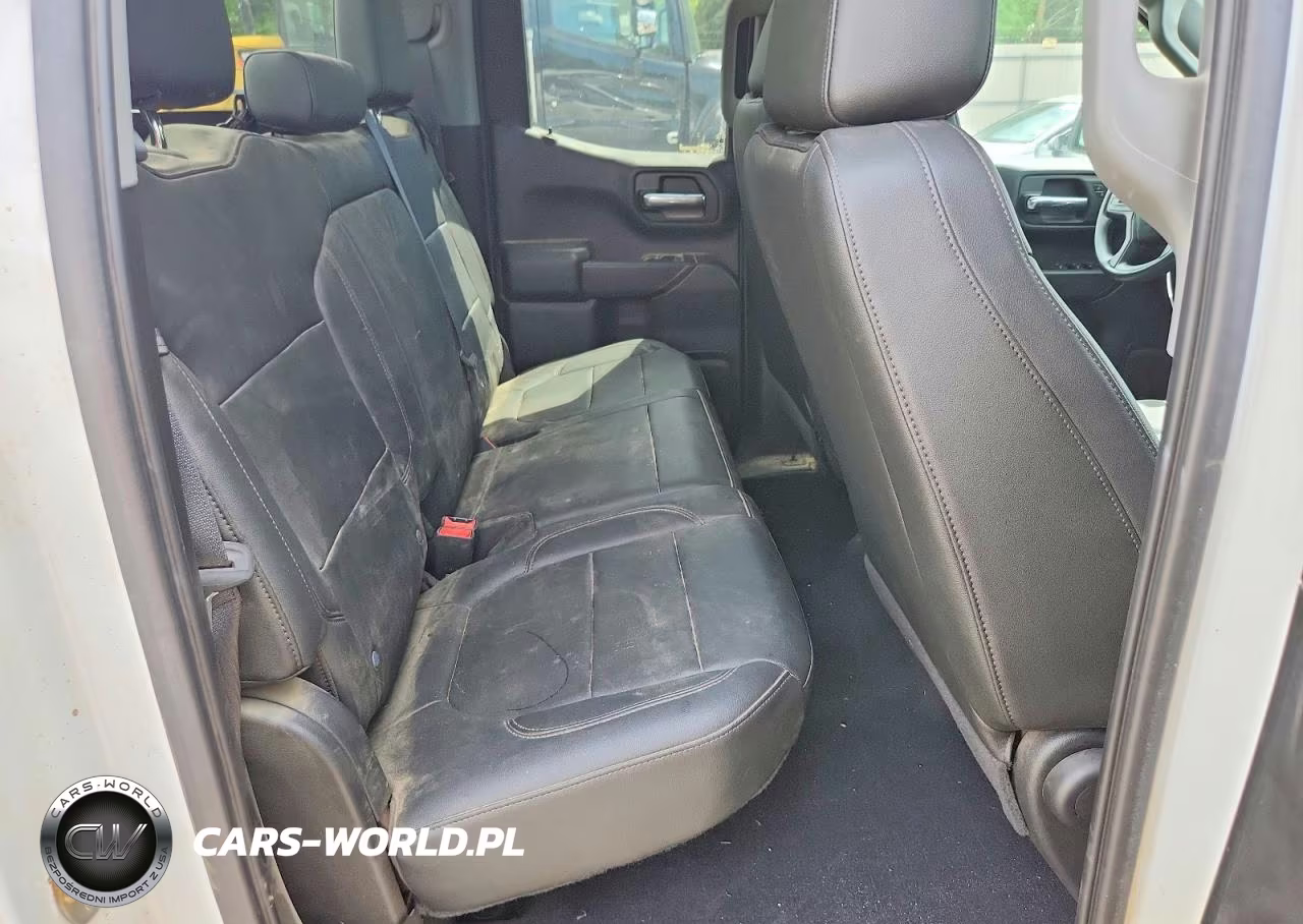 2021 Chevrolet Silverado K1500 VIN:1GCRYAEF3MZ323379 - 10