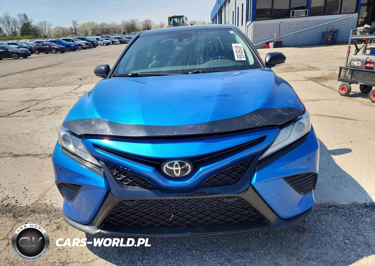 2018 Toyota Camry Xse VIN:4T1B61HK0JU098603 - 5