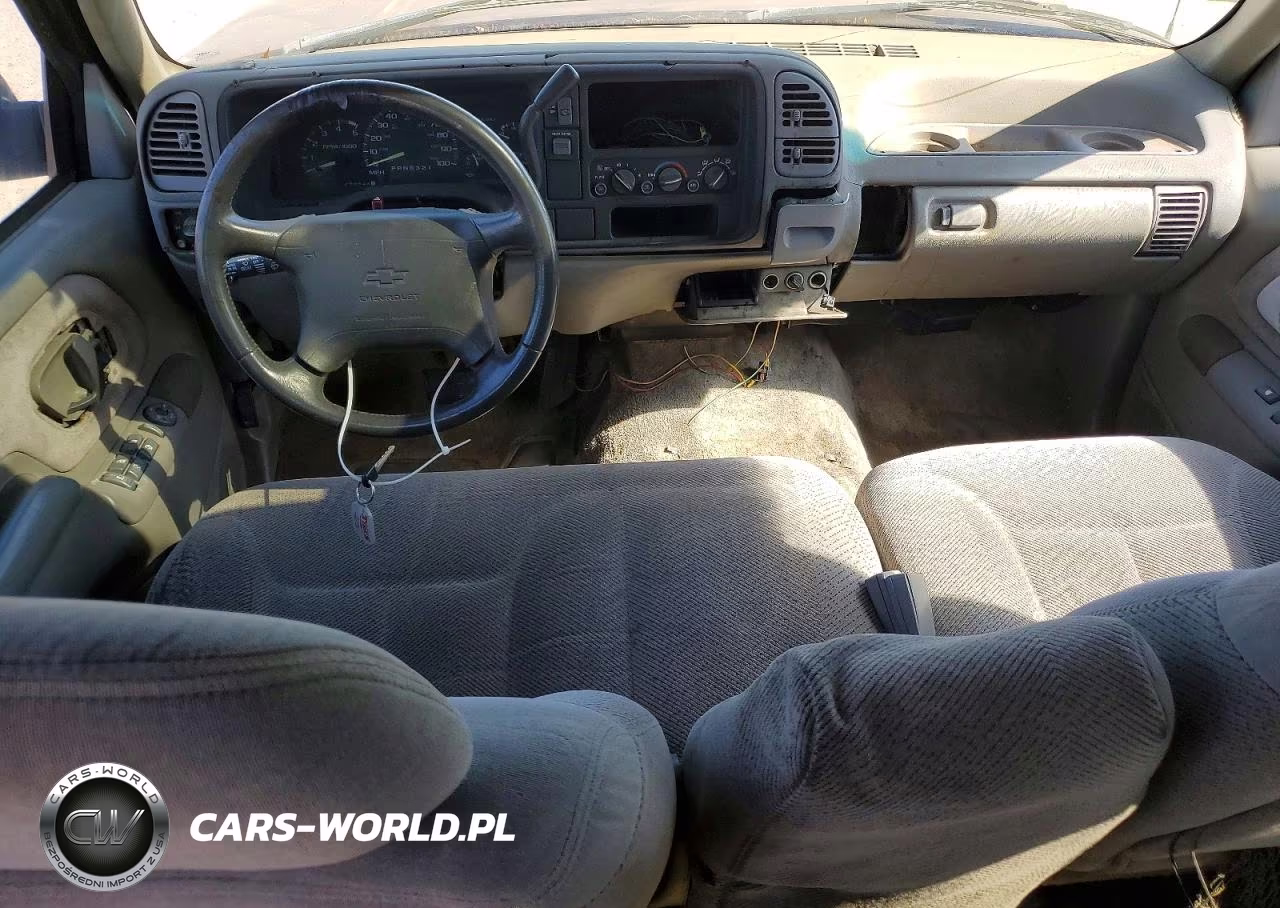 1995 Chevrolet Tahoe C1500 VIN:1GNEC13K6SJ397881 - 8